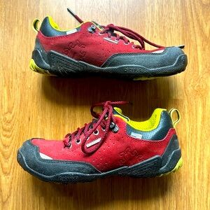 ICEBUG Women’s Hiking Shoes